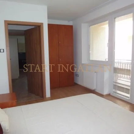 Rent this 2 bed apartment on Budapest in Hűvösvölgyi út, 1021