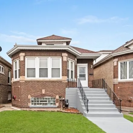 Buy this 6 bed house on 10328 South Avenue F in Chicago, IL 60617