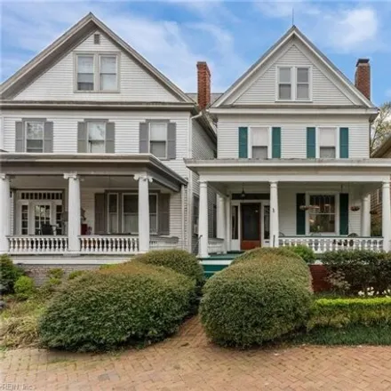 Image 1 - 525 Hampton Place, Portsmouth, VA 23704, USA - House for rent