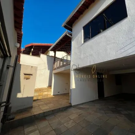 Buy this 3 bed house on Rua Doutor José Silvestre de Oliveira in Boa Vista, Varginha - MG