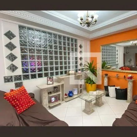 Rent this 4 bed house on Rua Cesar Guimarães 143 in Jardim da Glória, São Paulo - SP