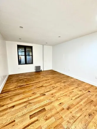 Image 3 - 4 South Pinehurst Avenue, New York, NY 10033, USA - Apartment for rent