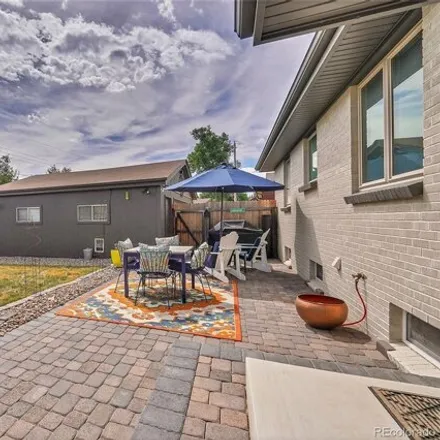 Image 3 - 6118 S Westview St, Littleton, Colorado, 80120 - House for sale