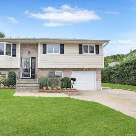 Buy this 5 bed house on 812 Stanley Street in Islip, West Islip