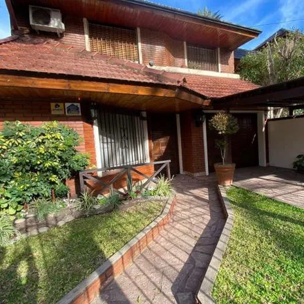 Buy this 3 bed house on Samuel Miguel Spiro 180 in Adrogué, Argentina