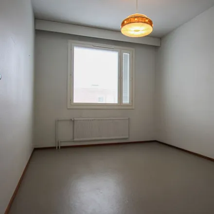 Image 2 - Kappelinkatu, 38700 Kankaanpää, Finland - Apartment for rent