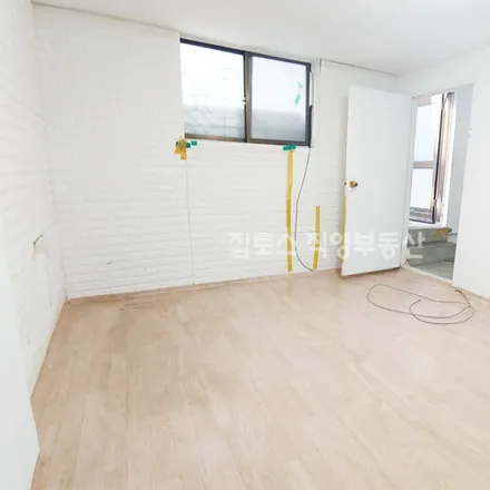Image 1 - 서울특별시 광진구 중곡동 193-5 - Apartment for rent