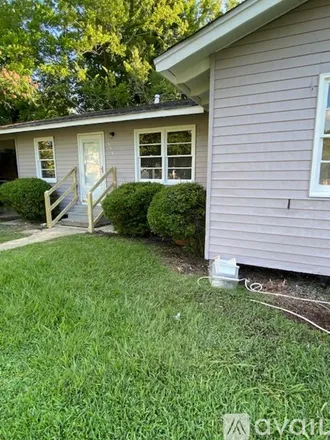 Rent this 3 bed house on 354 Magnolia Avenue