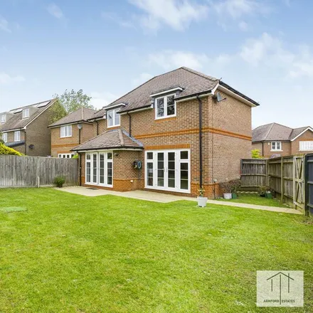 Image 4 - Farmers Place, Gerrards Cross, SL9 9FE, United Kingdom - House for rent