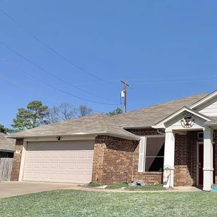 Buy this 3 bed house on 1099 North Park Drive in Lindale, TX 75771