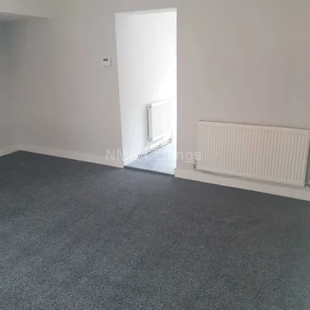 Image 3 - 19 Pine Street, Chester-le-Street, DH3 3DW, United Kingdom - Apartment for rent