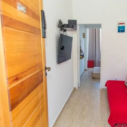 Image 3 - R. Carvalho de Mendonça, 13 - Apartment for rent