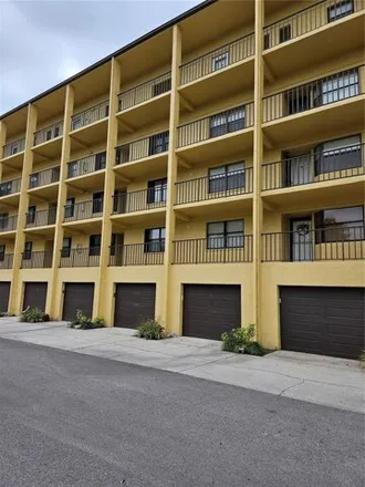 Buy this 2 bed condo on 80th Street North in Pinellas County, FL 33709