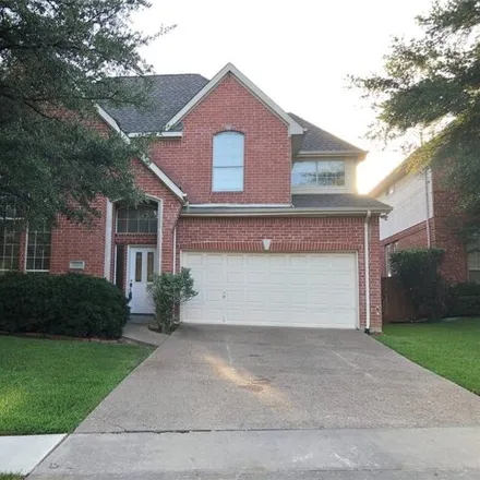 Rent this 3 bed house on 2537 Waterford Drive in Irving, TX 75063