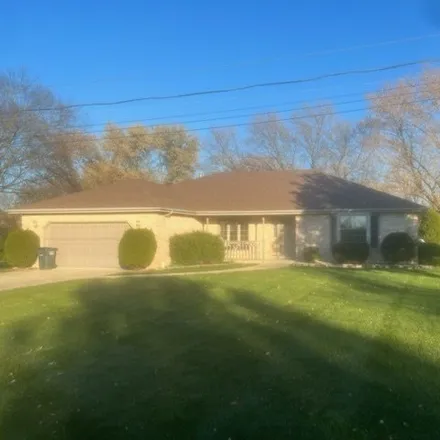 Rent this 3 bed house on 19227 116th Avenue in Mokena, IL 60448