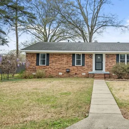 Buy this 3 bed house on 768 North Lemon Street in Beebe, AR 72012