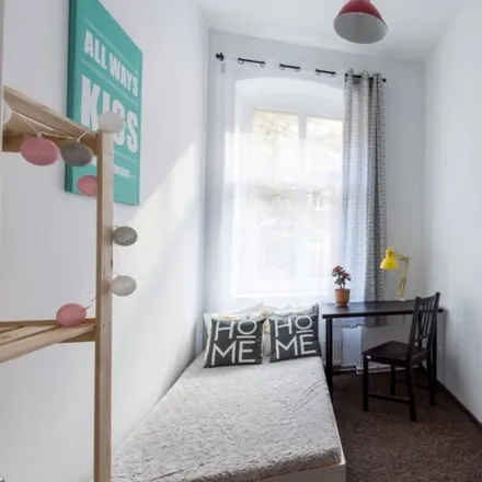 Rent this 5 bed room on Stanisława Staszica 9 in 60-531 Poznan, Poland
