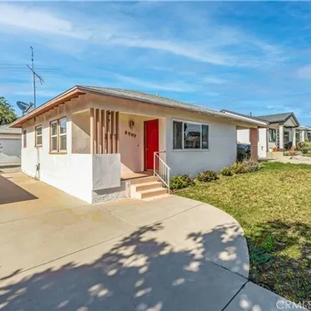 Buy this 3 bed house on 2729 Robinson Street in Redondo Beach, CA 90278