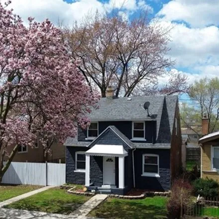 Buy this 3 bed house on 9004 South Lowe Avenue in Chicago, IL 60620