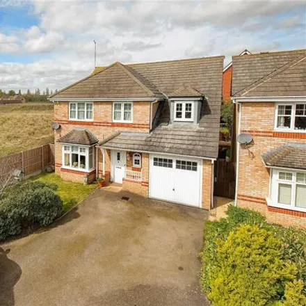 Buy this 5 bed house on Sandown Close in Great Oakley, NN18 8QW