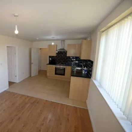 Rent this 2 bed apartment on Eastern Avenue/Dagnam Road in Eastern Avenue, Sheffield