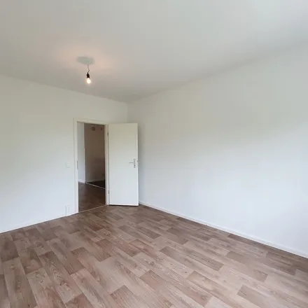 Rent this 3 bed apartment on An der Kotsche 37 in 04207 Leipzig, Germany