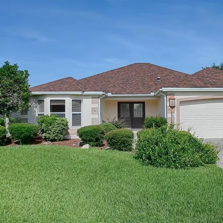 Buy this 3 bed house on 422 Carrera Drive in The Villages, FL 32162