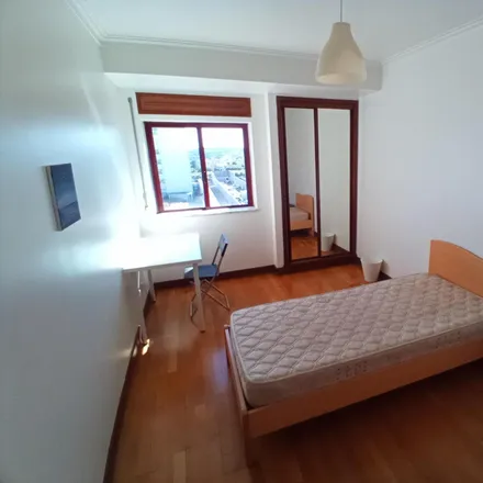 Rent this 3 bed room on Almada Business Center in Rua Marcos de Assunção, 2805-290 Almada