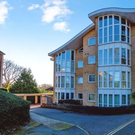 Image 5 - Surrey Point, 387-389 Winchester Road, Southampton, SO16 7BA, United Kingdom - Apartment for sale