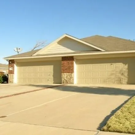 Buy this 3 bed house on 1318 Piedmont Drive in Mansfield, TX 76063