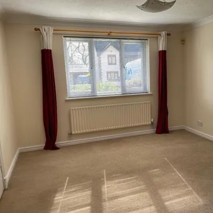 Image 9 - Tavinor Drive, Chippenham, SN15 3FT, United Kingdom - House for rent