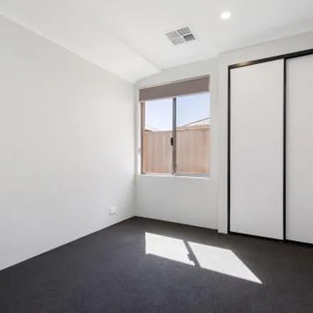 Rent this 4 bed apartment on unnamed road in Baldivis WA 6171, Australia