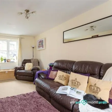 Image 3 - 15 Myrtle Close, Sheffield, S2 3HW, United Kingdom - Duplex for sale