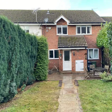 Rent this 2 bed house on Kingfisher Drive in Guildford, GU4 7XY