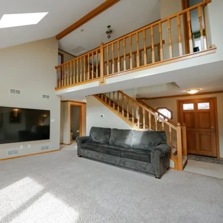 Image 5 - 3259 Nobb Hill Drive, Mount Pleasant, WI 53406, USA - House for sale