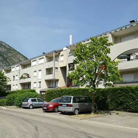 Rent this 4 bed apartment on 87 rue des bonnais in 38120 Saint-Égrève, France