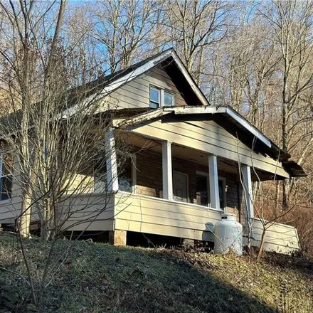Buy this 2 bed house on 1239 Lovedale Road in Lincoln, Allegheny County