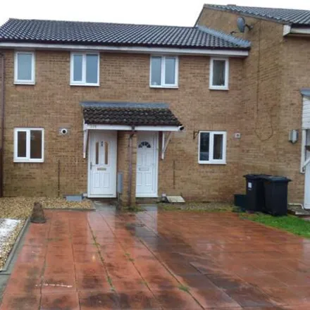 Buy this 1 bed townhouse on 326 Oaktree Crescent in Patchway, BS32 9AH
