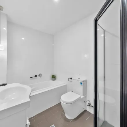 Image 9 - 58 Cairds Avenue, Bankstown NSW 2200, Australia - Apartment for rent