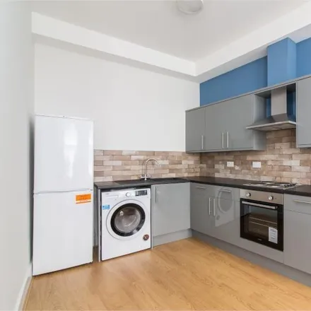 Image 2 - Mr. Cook, 48 Upper Parliament Street, Nottingham, NG1 2AG, United Kingdom - Apartment for rent