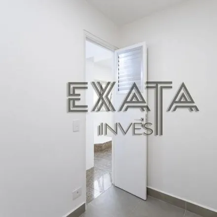 Buy this 3 bed apartment on Avenida Nove de Julho 3174 in Cerqueira César, São Paulo - SP