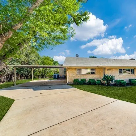 Image 5 - 202 Lakeridge Dr, San Antonio, Texas, 78229 - House for sale
