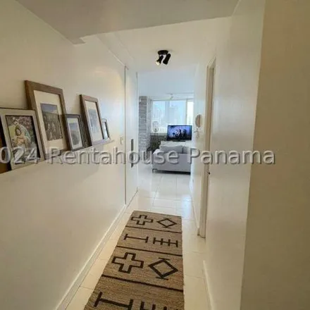 Rent this 2 bed apartment on unnamed road in Boca La Caja, 0816