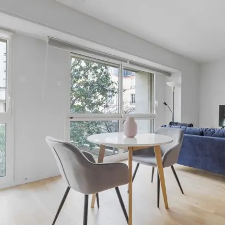 Image 7 - 18 Rue de l'Annonciation, 75016 Paris, France - Apartment for rent