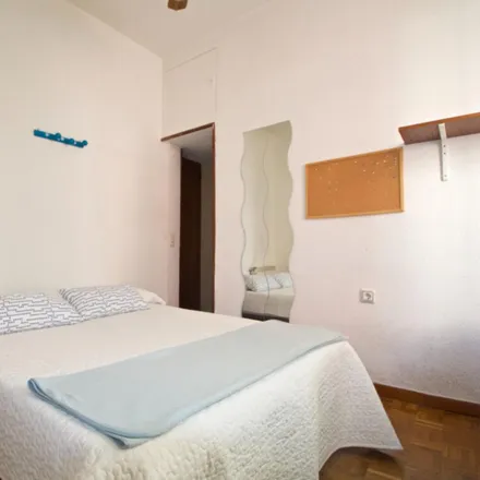 Rent this 5 bed room on Madrid in Calle del Mesón de Paredes, 10