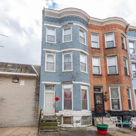 Image 1 - 2017 West North Avenue, Baltimore, MD 21217, USA - House for sale