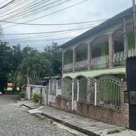 Rent this 6 bed house on Rua Sensitva in Campo Grande, Rio de Janeiro - RJ