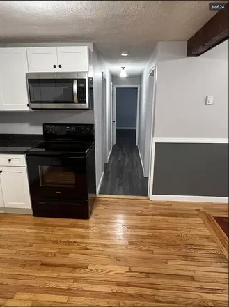 Image 3 - 131 Mugget Hill Rd # 4, Charlton MA 01507 - Apartment for rent