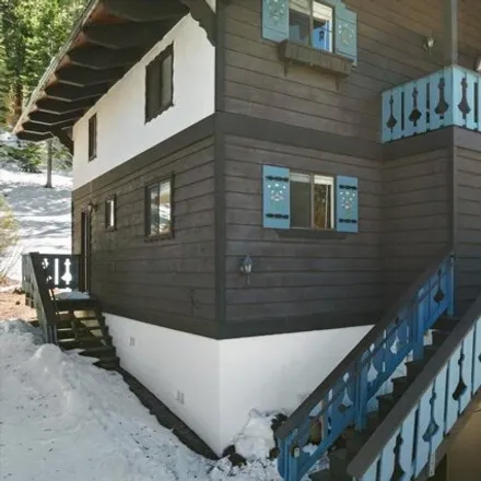 Image 4 - 3314 Pine Hill Road, South Lake Tahoe, CA 96156, USA - House for sale