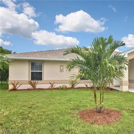 Buy this 3 bed house on 1139 SE 19th Ln in Cape Coral, Florida